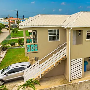  Apartment Cozy Modern Upstairs 2 Bed A/c Near 2 Everything Barbados